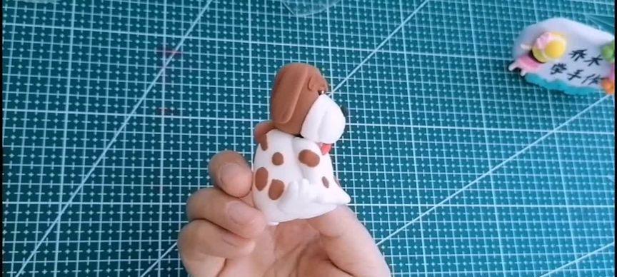 用超轻黏土打造萌宠小狗（手工制作可爱的宠物小狗玩具，送给你的爱宠）